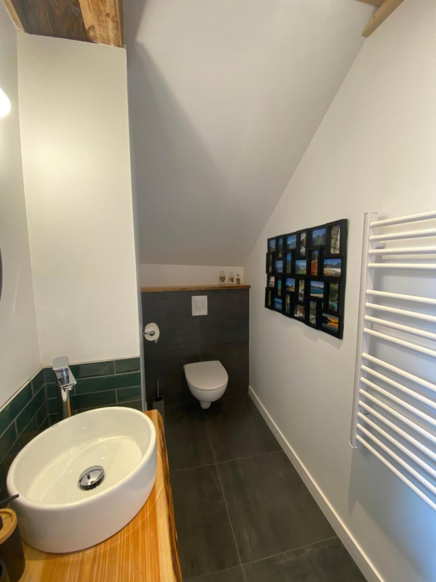 Bed and Breakfast Le Couleau Chateauroux-les-Alpes Exterior foto