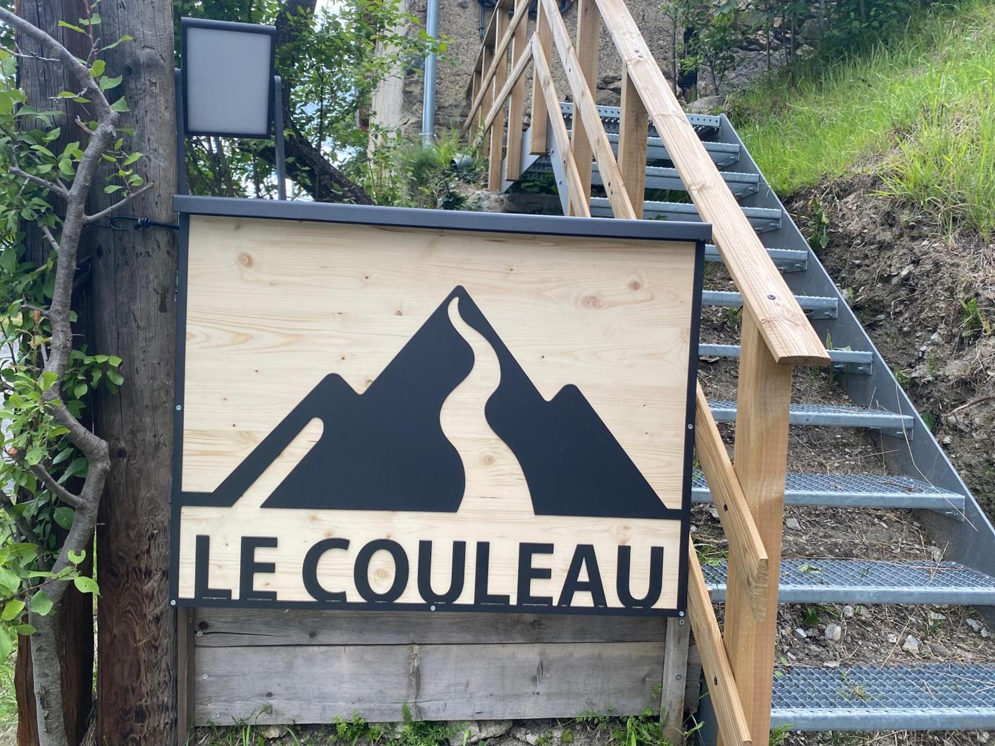 Bed and Breakfast Le Couleau Chateauroux-les-Alpes Exterior foto
